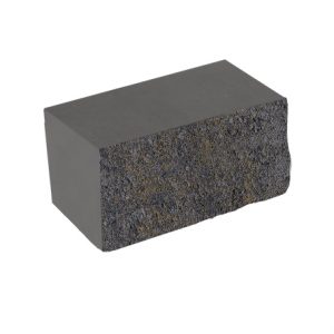 Блок полнотелый для кладки армированных колонн и простенков СКЦ(тп)-7Л150кол 300*150*150 Искусственный камень  на колотой поверхности Базальт